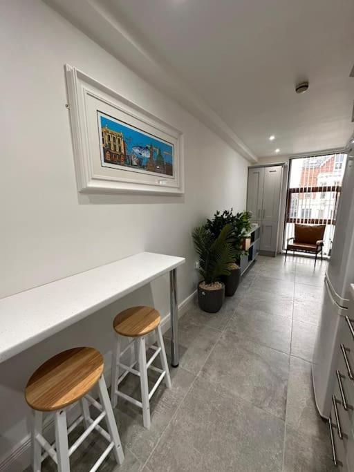 Boutique Style Apartment Belfast Exterior foto